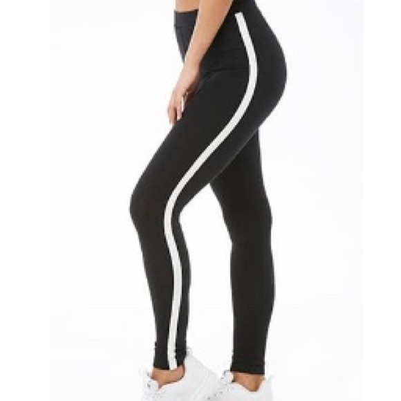 Forever 21 Pants - Heathered stripe trim legging